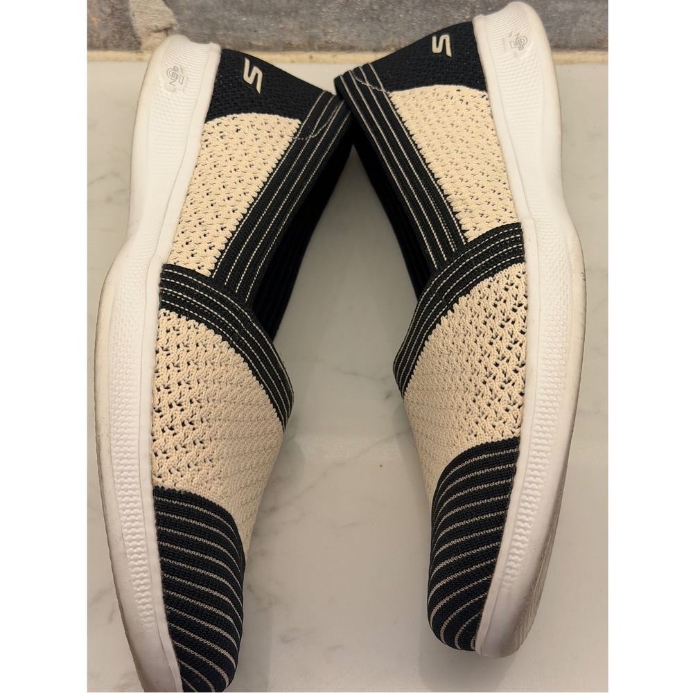 Skechers GoWalk Lite Women 8.5 Black Beige Striped Goga Mat Slip On Shoes 136322 - Picture 4 of 8